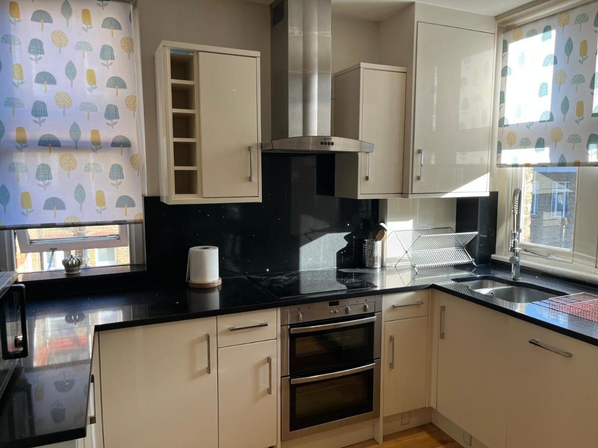 Stunning 1 Bedroom In Stunning Location - Mayfair Area Лондон Экстерьер фото
